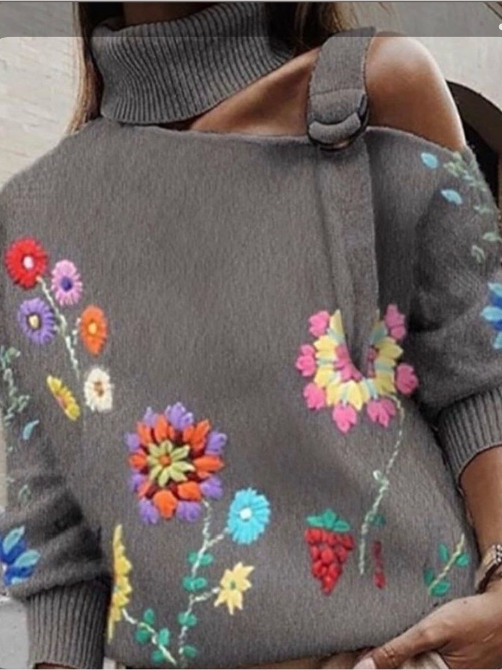 Unbranded Cold-Shoulder Floral Embroidered Turtleneck Sweatshirt, Size S, EUC